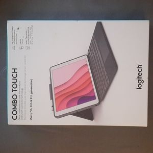 Logitech combo touch keyboard case